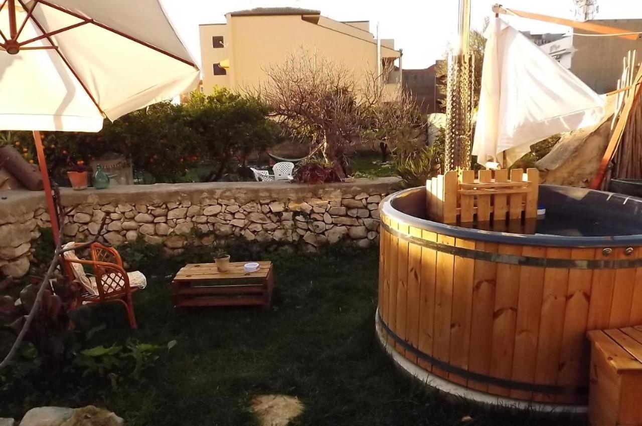 Bed and Breakfast Giardino Farina Dimora Storica Santa Croce Camerina Exterior foto