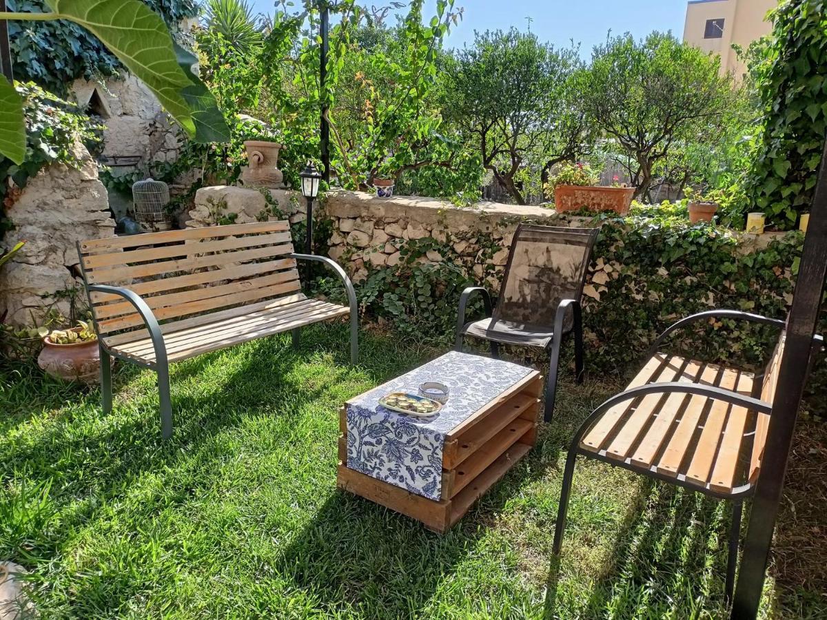 Bed and Breakfast Giardino Farina Dimora Storica Santa Croce Camerina Exterior foto
