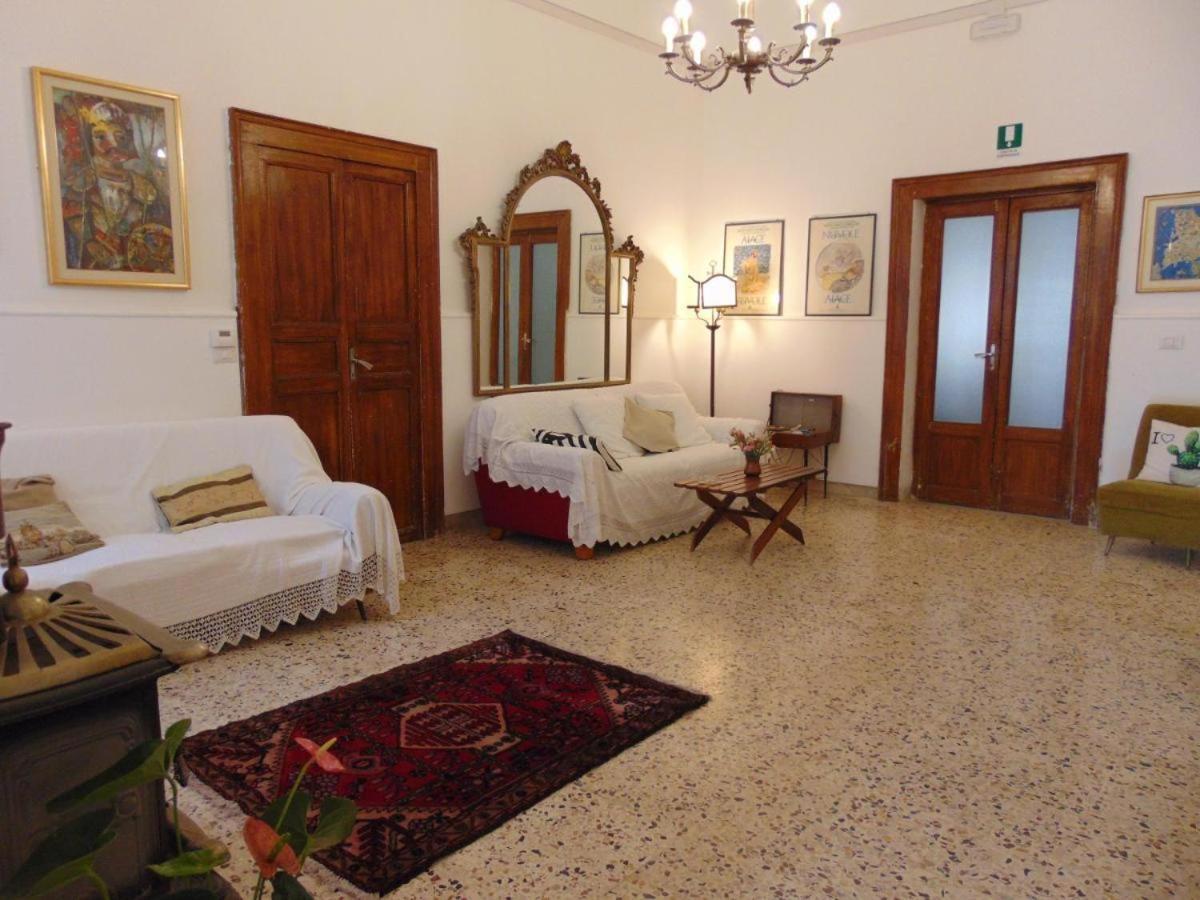 Bed and Breakfast Giardino Farina Dimora Storica Santa Croce Camerina Exterior foto