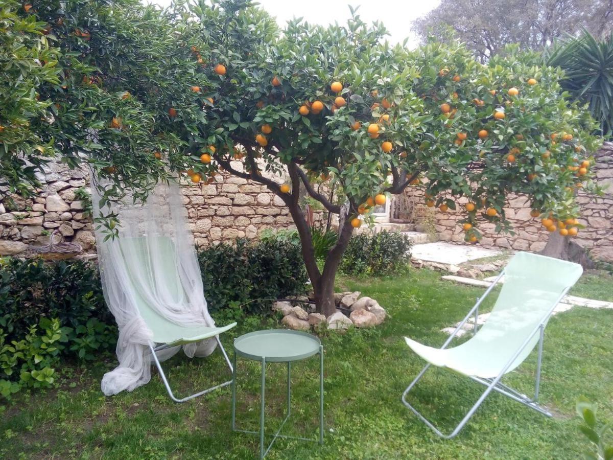 Bed and Breakfast Giardino Farina Dimora Storica Santa Croce Camerina Exterior foto