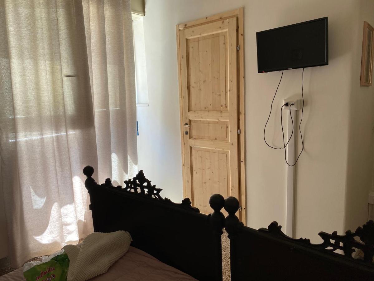 Bed and Breakfast Giardino Farina Dimora Storica Santa Croce Camerina Exterior foto